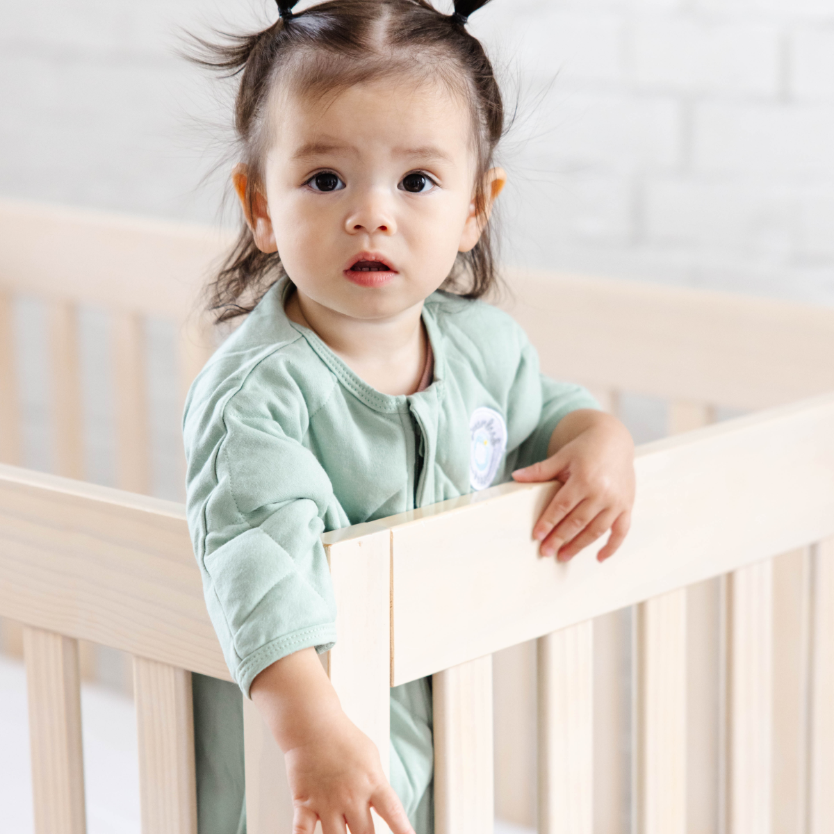 Dreamland Baby - Dream Weighted Transition Swaddle: 6 - 9 Months